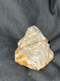 Question 8 Not Yet Answered Marked Out Of 4 00 Flag Question Examine Your Specimen Of Shale 407 What Is The Obvious S 6